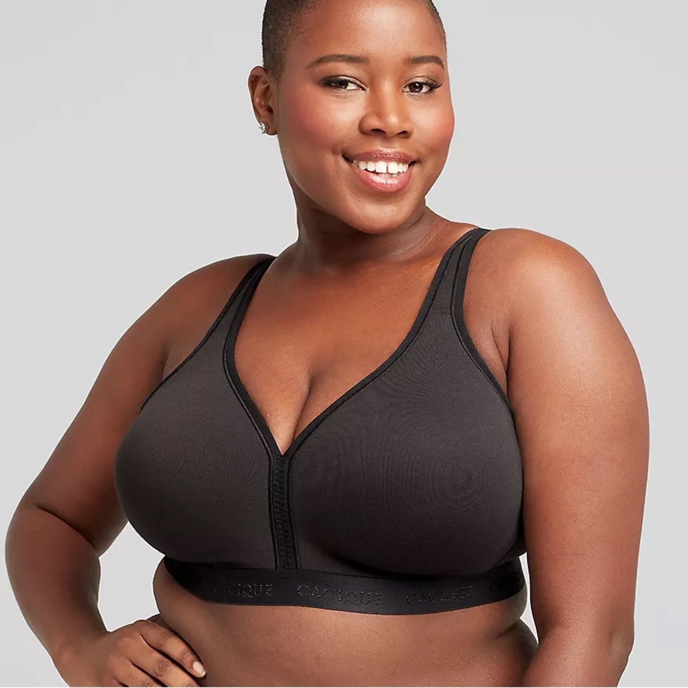 NEW CACIQUE Lightly Lined No-Wire Black Bra Size 44B